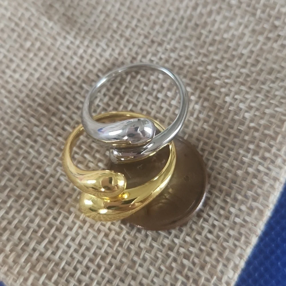 NEW! Waterdrop RESIZABLE ring